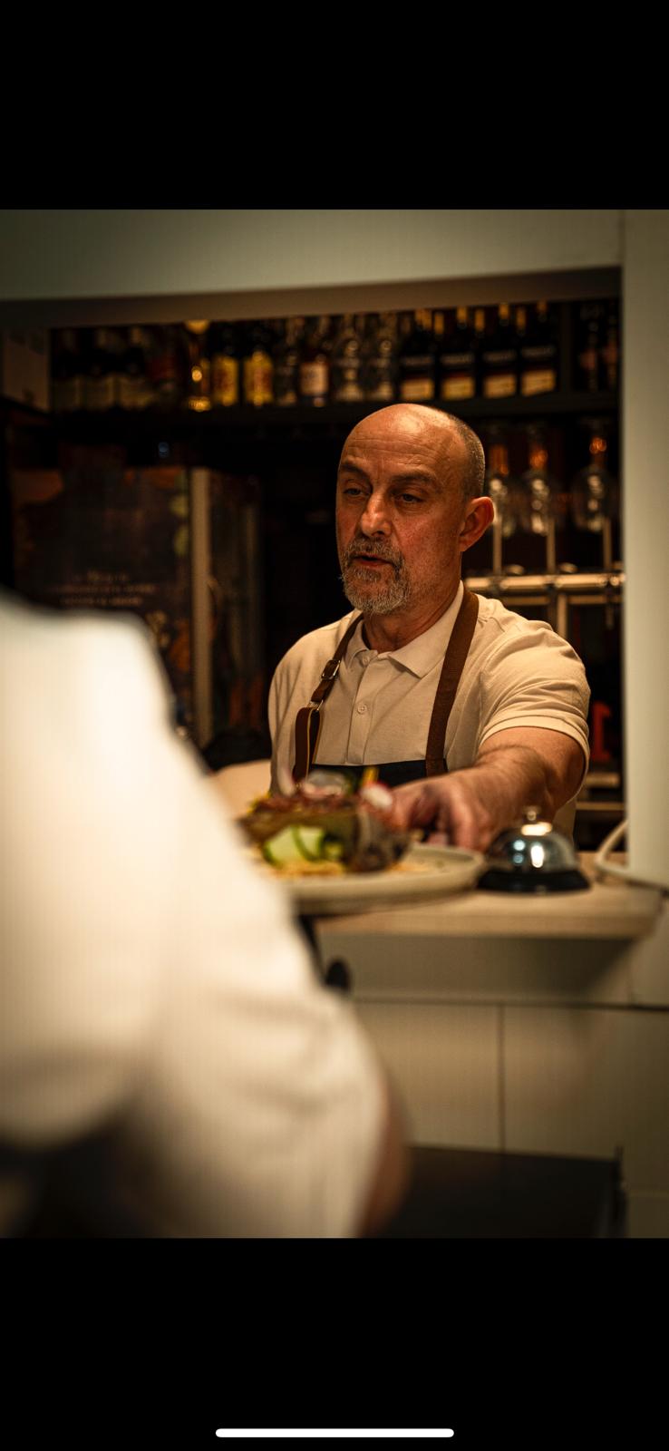 Chef y equipo Vino y Verás - Cocina extremeña contemporánea Las Tablas